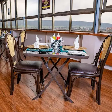 Buraha Zenoni Hotel & Resort