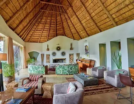 Solio Lodge (The Safari Collection)